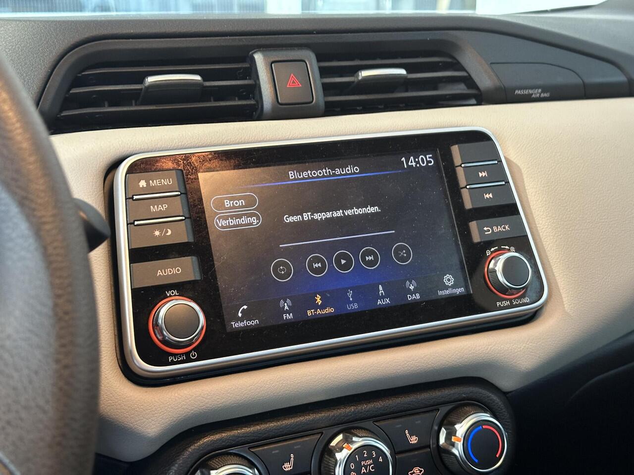 Nissan MICRA 1.0 IG-T N-Tec AUTOMAAT | NAVIGATIE | PARKEERSENSOREN ACHTER | TELEFOONVOORBEREIDING