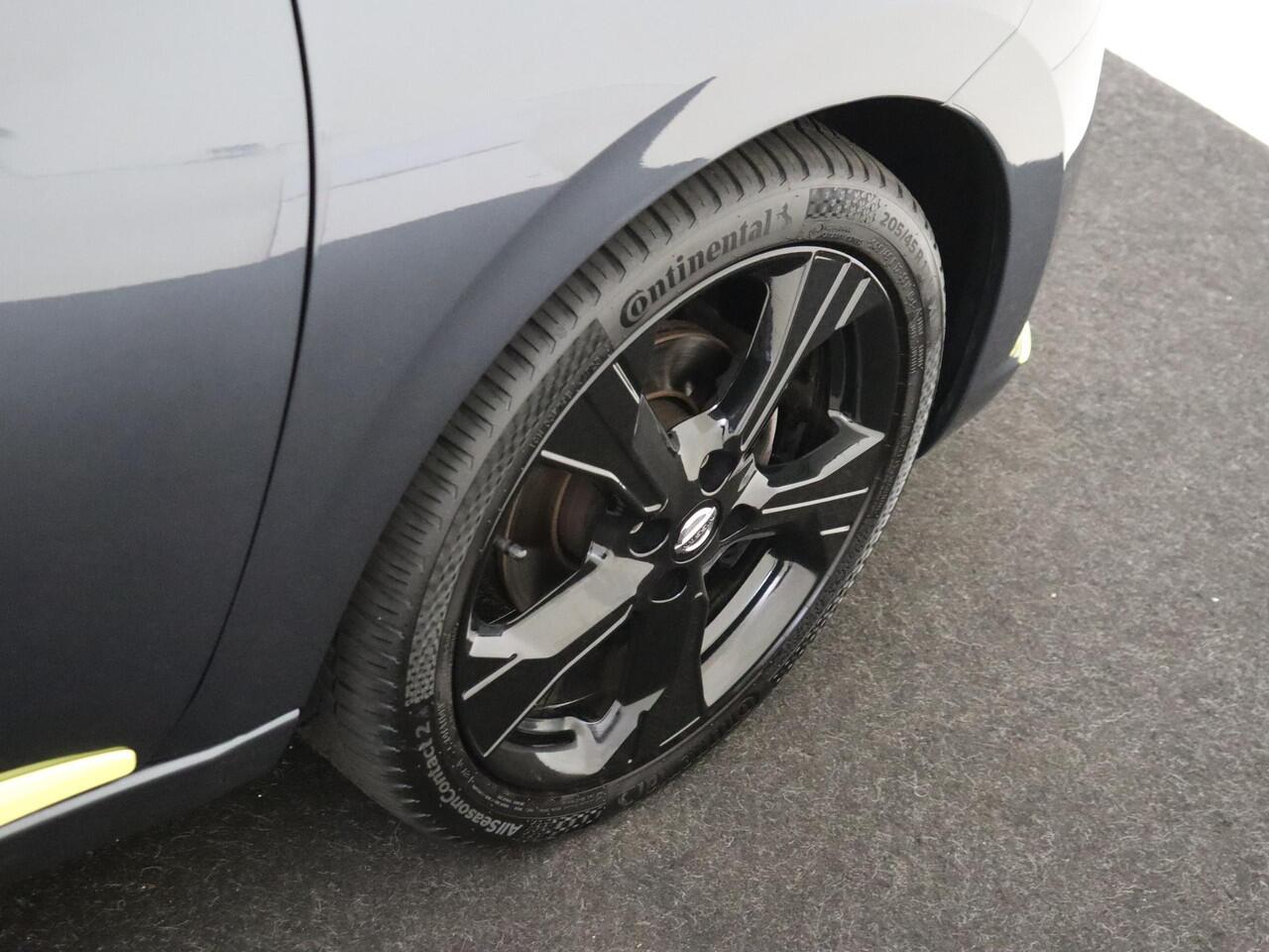 Nissan MICRA 1.0 IG-T Kiiro LM velgen | Lederen stuurwiel | cruise control