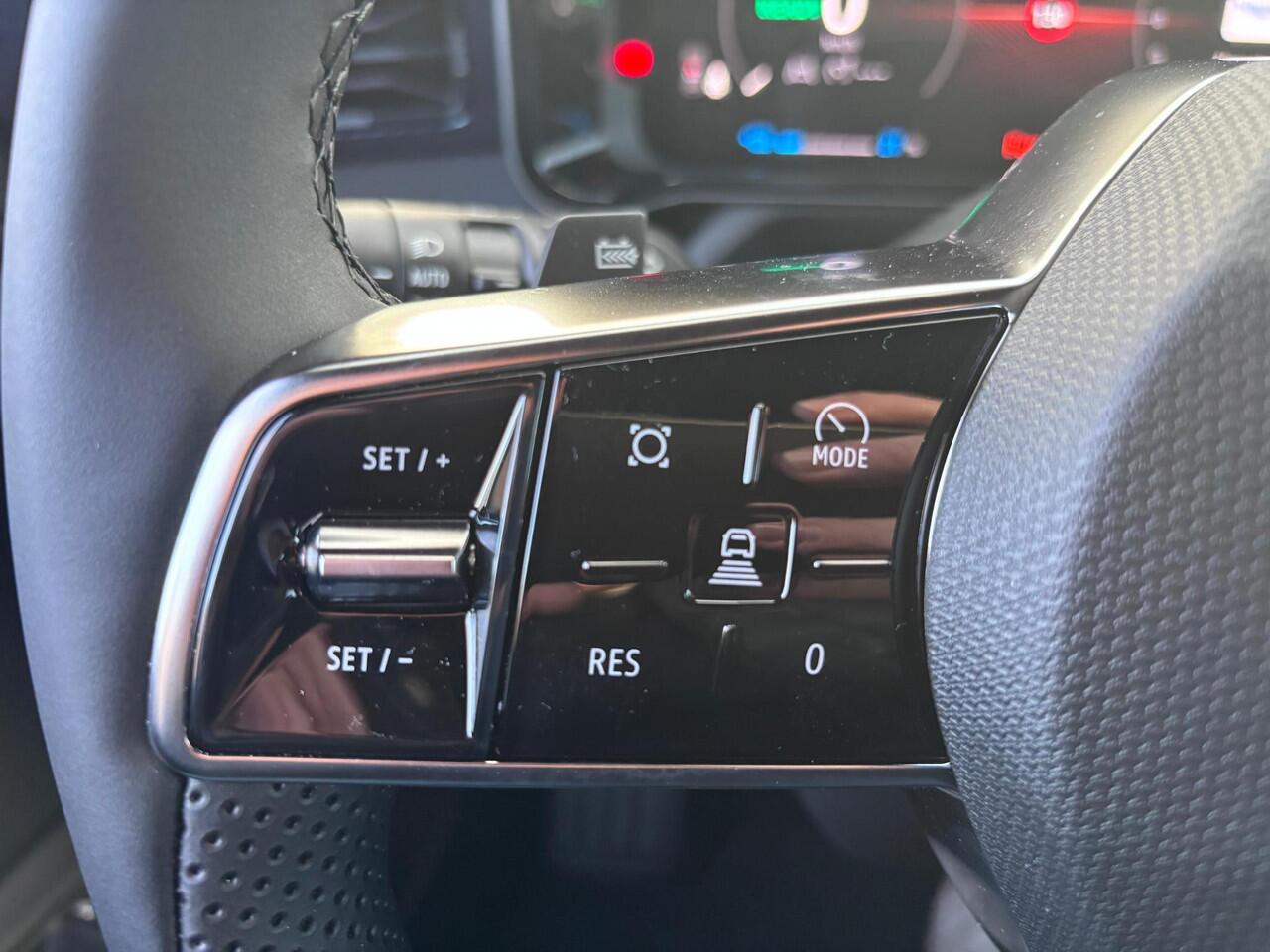 Nissan MICRA ADVANCE - Launch Edition 52 kWh