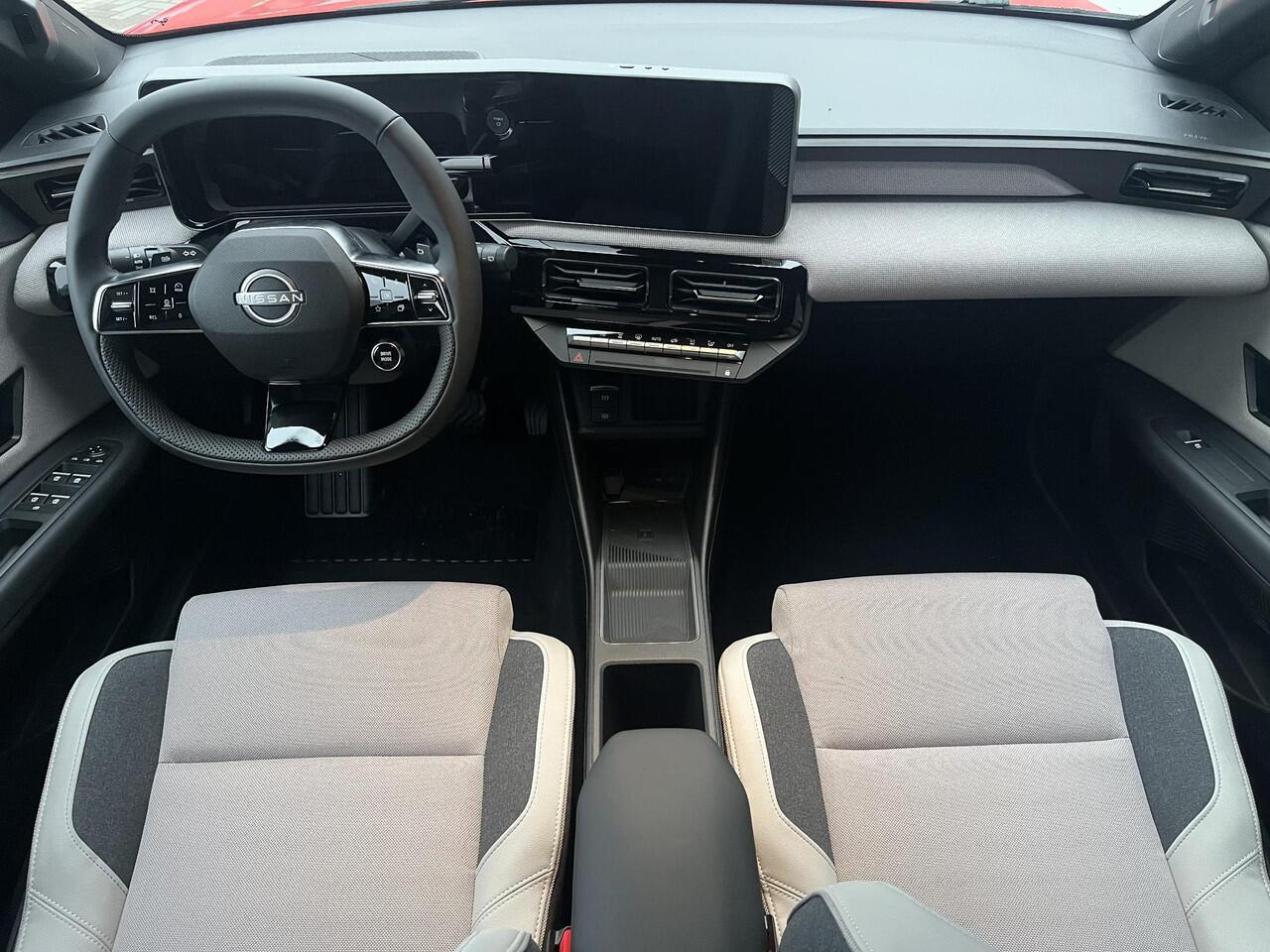 Nissan MICRA EVOLVE 52 kWh / ¤ 2.500,- EINDEJAARSVOORDEEL / Uit voorraad leverbaar / 417 km WLTP / 5 Jaar Fabrieksgarantie / Harman en Kardon Geluidssysteem / Google Maps Navigatie / Camera / Stoel- en Stuurverwarming / Climate Control / Adaptive Cruise Control /