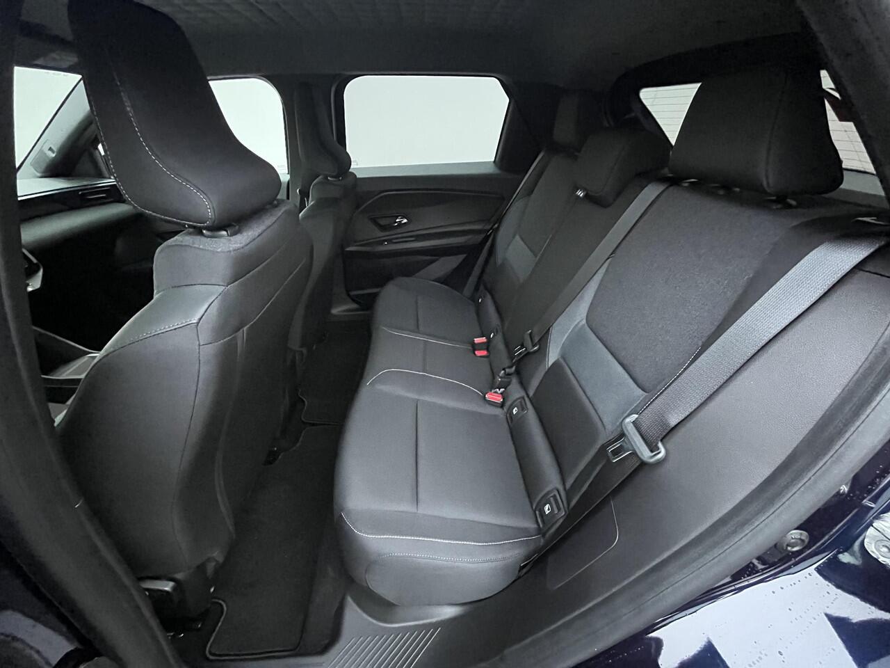 Nissan MICRA ADVANCE 52 kWh / ¤1500,- EINDEJAARSVOORDEEL / 417 km WLTP / 5 Jaar Fabrieksgarantie / Stuur- en Stoelverwarming / Achteruitrijcamera / Adaptieve Cruise Control / Google Maps Navigatie / Apple Carplay & Android Auto / Climate Control / Keyless Entry & Sta