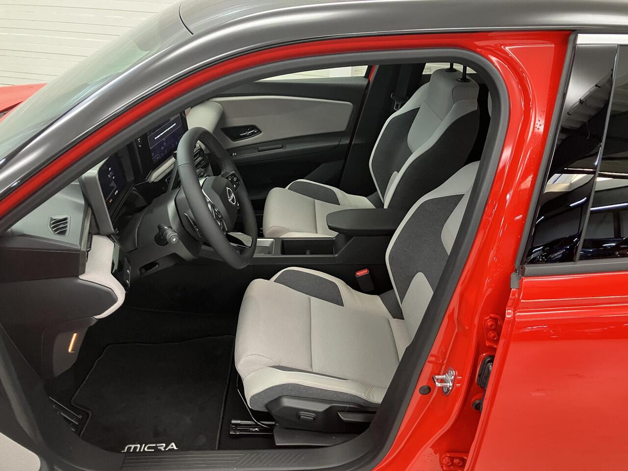 Nissan MICRA EVOLVE 52 kWh / 417 km WLTP/ Demonstratieauto / 5 Jaar Fabrieksgarantie / Harman en Kardon Geluidssysteem / Google Maps Navigatie / Camera / Stoel- en Stuurverwarming / Climate Control / Adaptive Cruise Control /