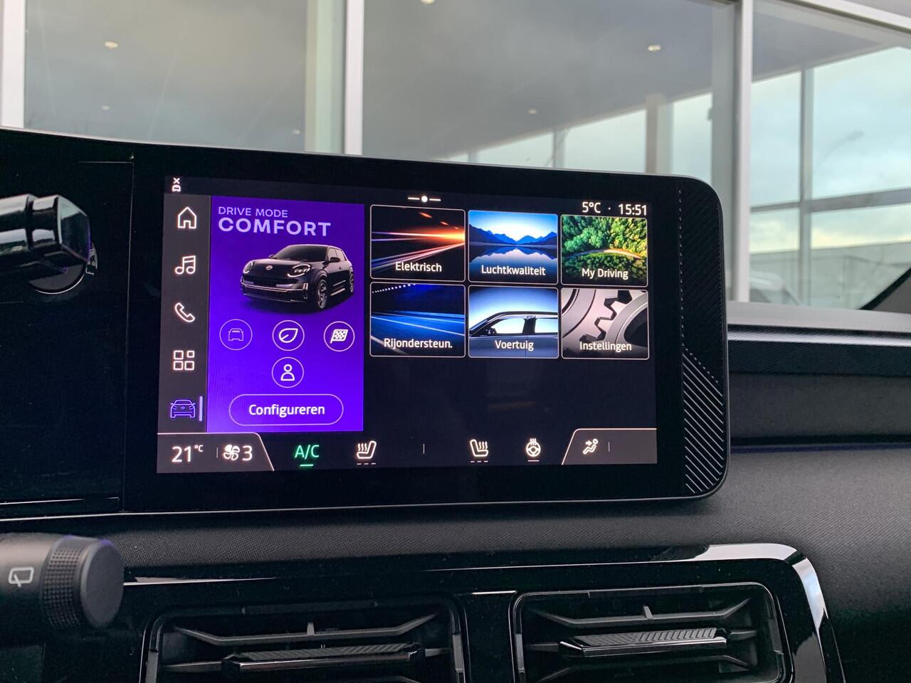 Nissan MICRA ADVANCE 52 kWh | Google Navigatie | Parkeer camera |