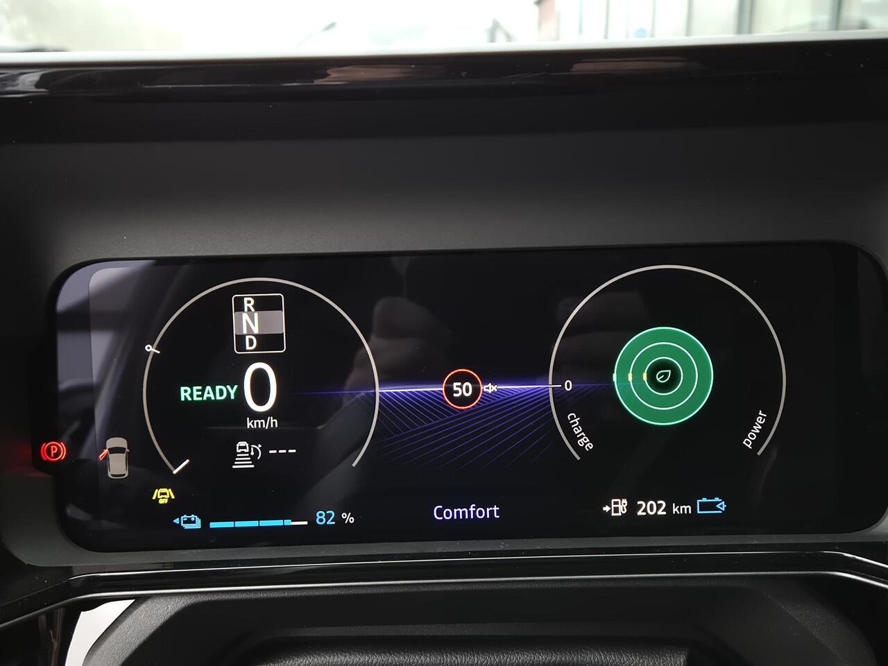 Nissan MICRA ADVANCE 52 kWh | AppleCarplay/AndroidAuto | DEMO | 406 Range 52KW | 18 Inch wielen | 150PK