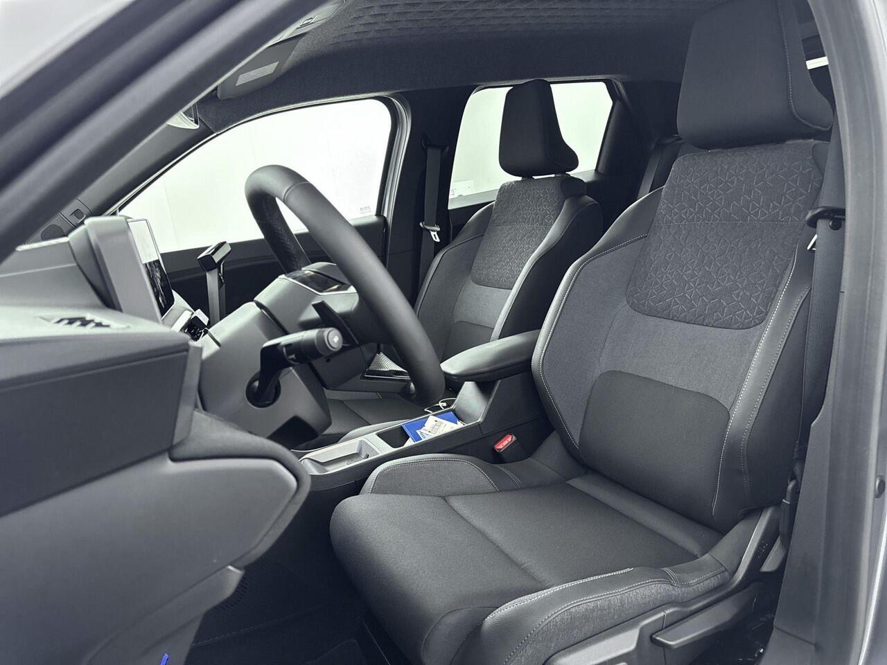 Nissan MICRA ADVANCE 52 kWh | Apple Carplay & Android Auto | Stoel- Stuurverwarming | Google NAVI | Achterruitrijcamera | Parkeersensoren | Luchtventilatie | CCS