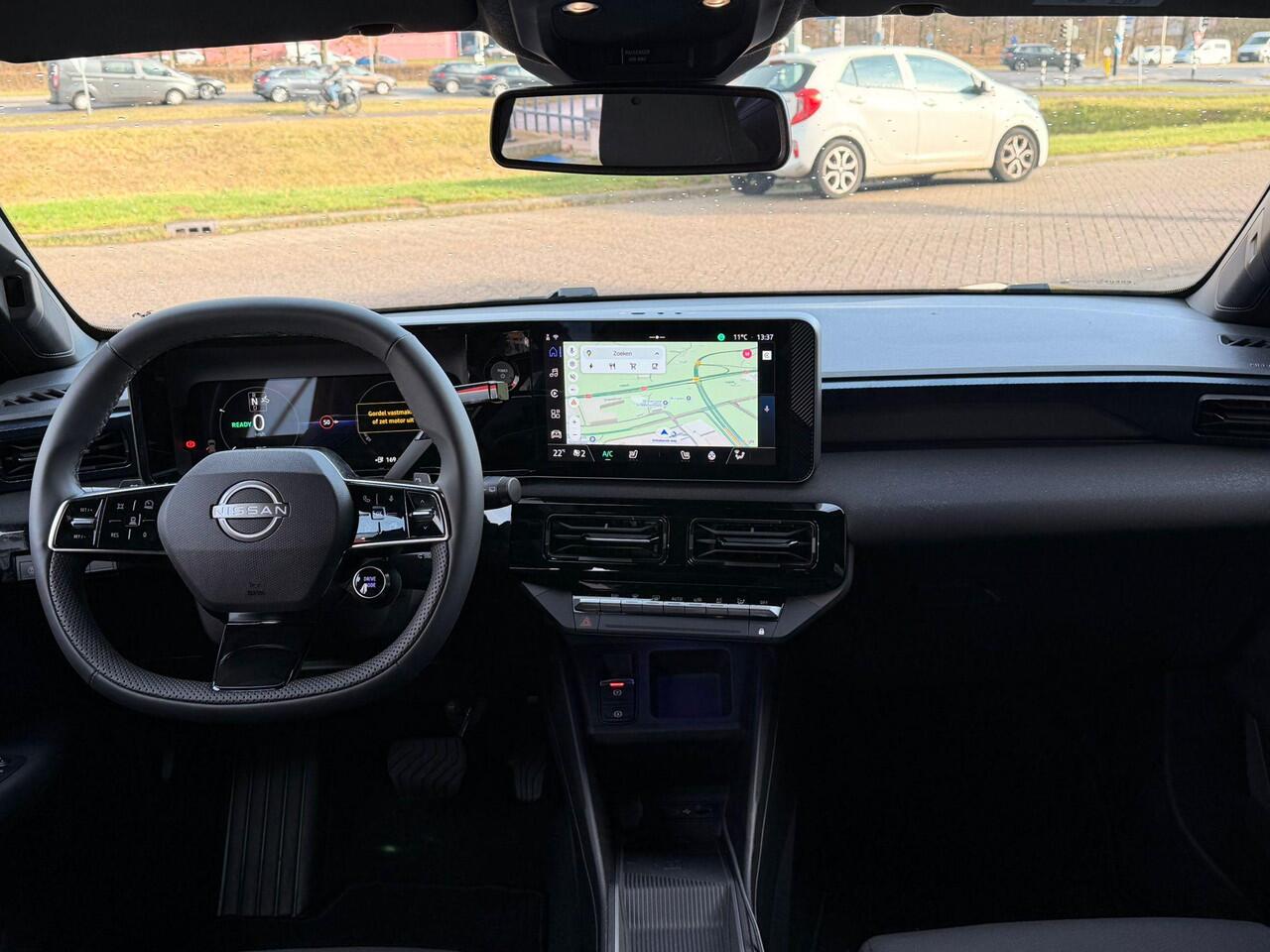 Nissan MICRA ADVANCE - Launch Edition 52 kWh | NAVIGATIE | CAMERA | COLD PACK |