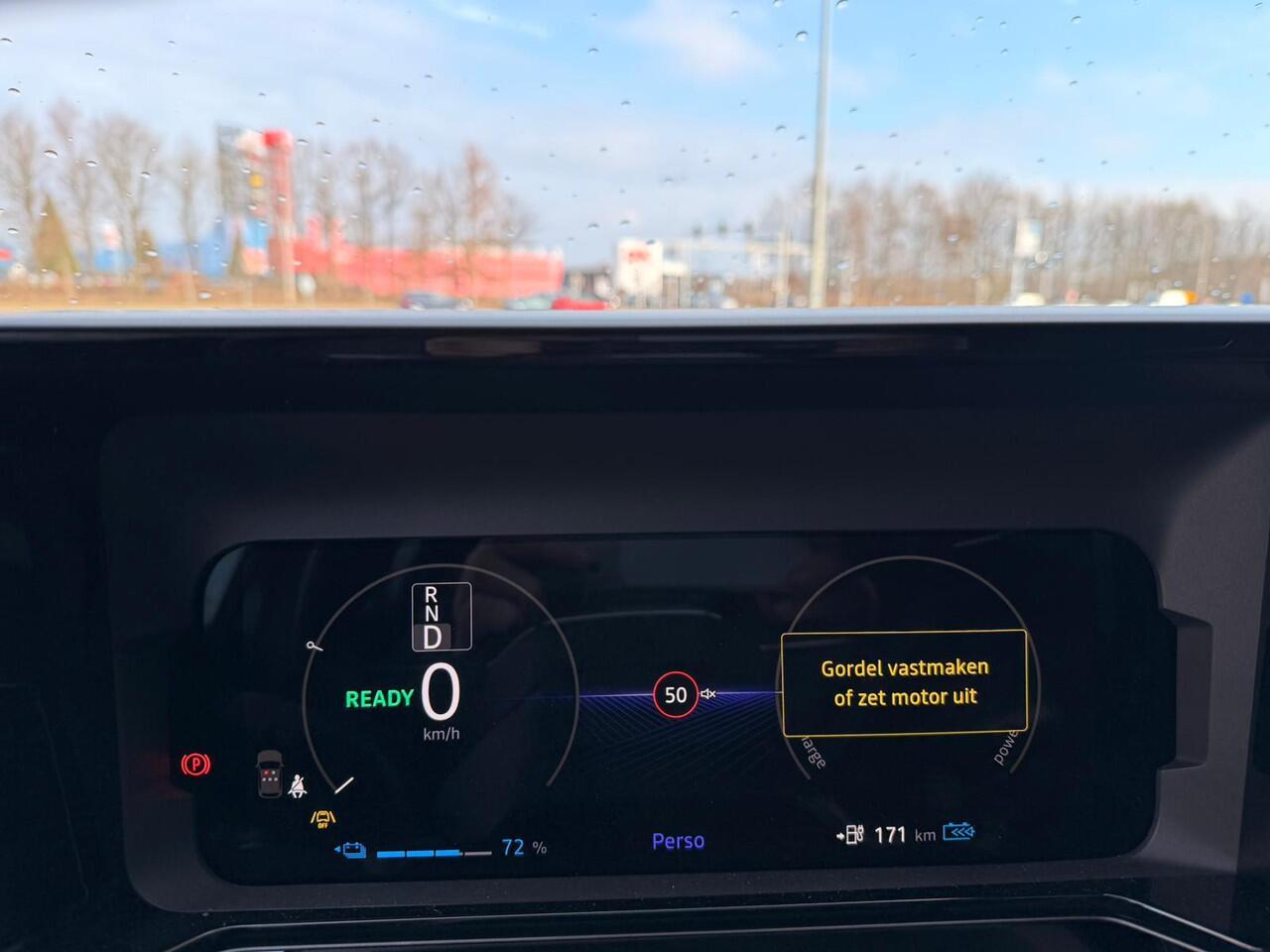 Nissan MICRA ADVANCE - Launch Edition 52 kWh | NAVIGATIE | CAMERA | COLD PACK |