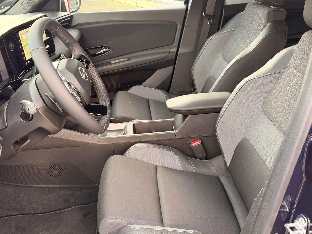 Nissan MICRA ADVANCE - Launch Edition 52 kWh | NAVIGATIE | CAMERA | COLD PACK |