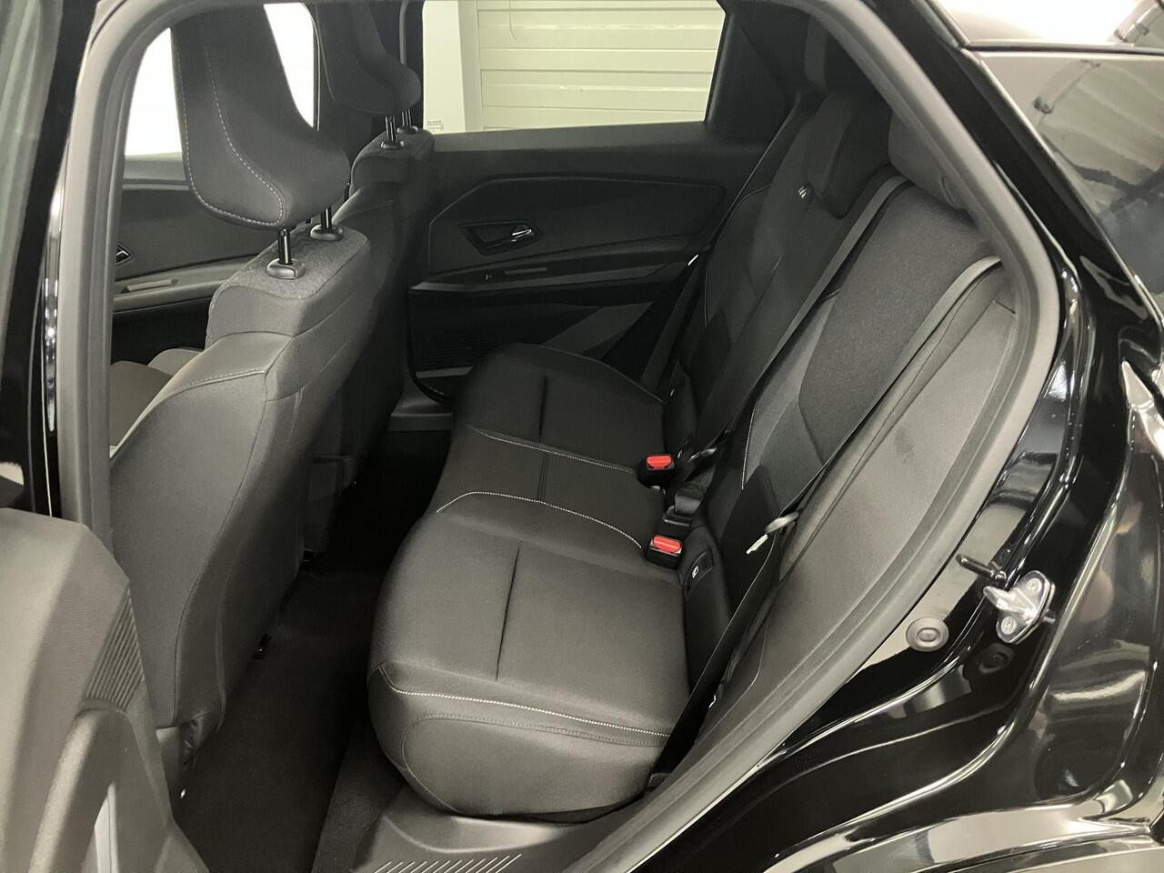 Nissan MICRA ENGAGE - Launch Edition 40 kWh / ** ¤ 2.500,- Voorraadvoordeel ** / Nieuw uit Voorraad Leverbaar / 310 KM WLTP / Apple CarPlay/Android Auto / Warmtepomp /