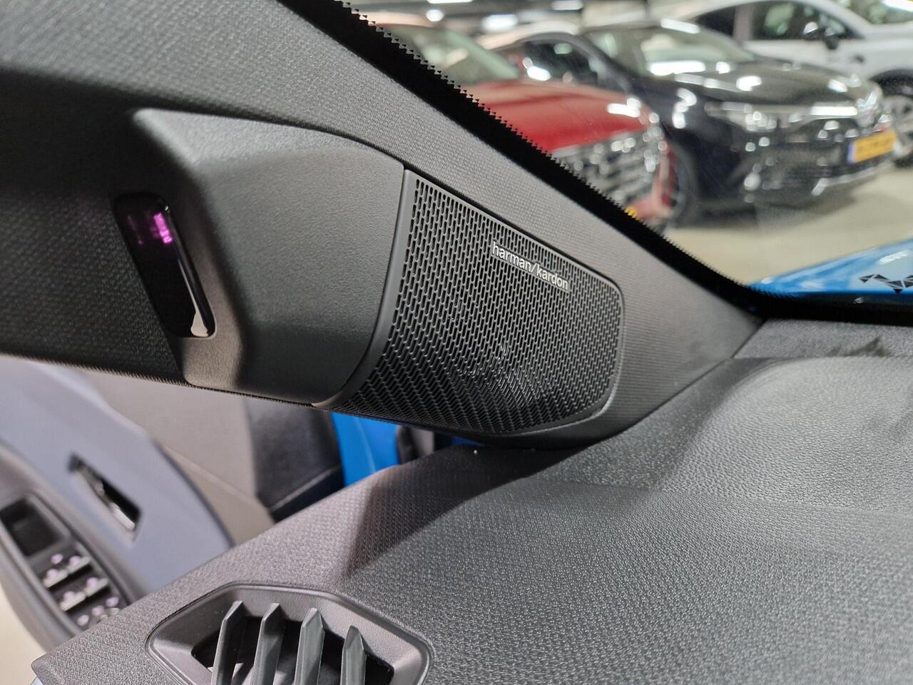 Nissan MICRA EVOLVE 52 kWh / ** ¤ 2.500,- Voorraadvoordeel ** / Nieuw uit Voorraad Leverbaar / 417 KM WLTP / Lederen Bekleding / Harman Kardon Premium Audio / Google Maps Navigatie /