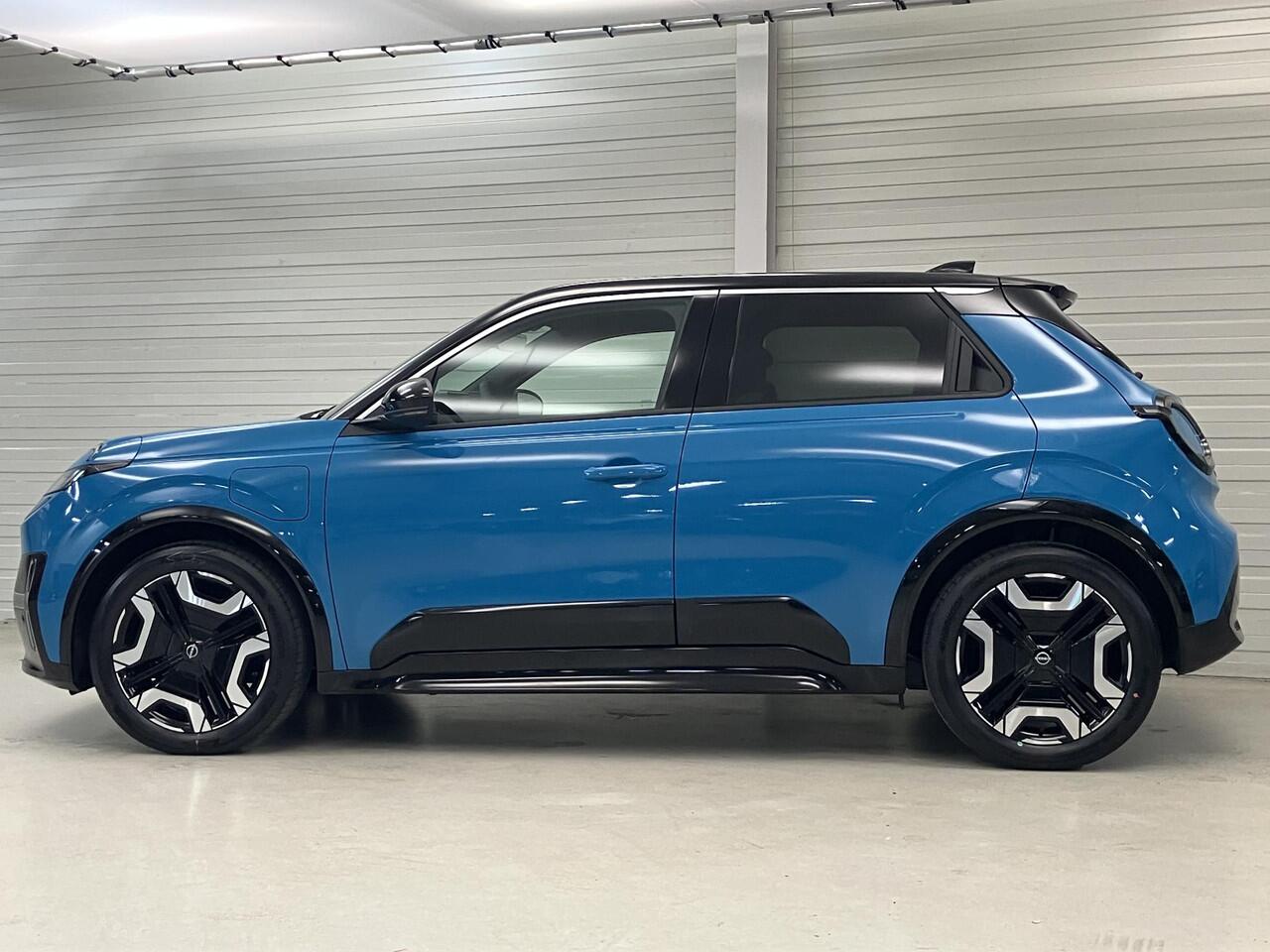 Nissan MICRA EVOLVE 52 kWh / ** ¤ 2.500,- Voorraadvoordeel ** / Nieuw uit Voorraad Leverbaar / 417 KM WLTP / Lederen Bekleding / Harman Kardon Premium Audio / Google Maps Navigatie /