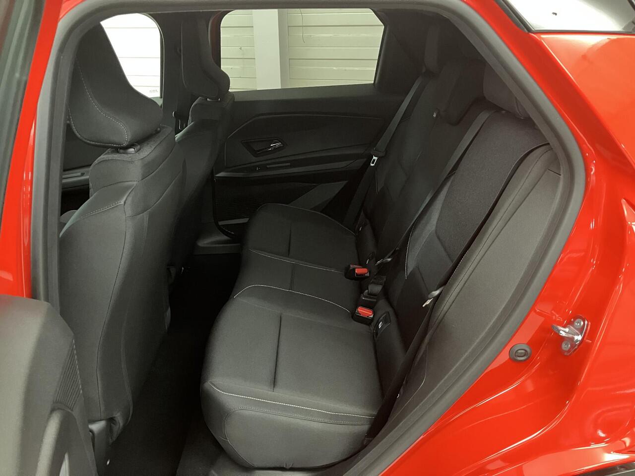 Nissan MICRA ADVANCE - Launch Edition 52 kWh / ** ¤ 2.500,- Voorraadvoordeel ** / Nieuw uit Voorraad Leverbaar / 417 KM WLTP / Google Maps Navigatie / Camera / Stoel- en Stuurverwarming / Adaptive Cruise Control /