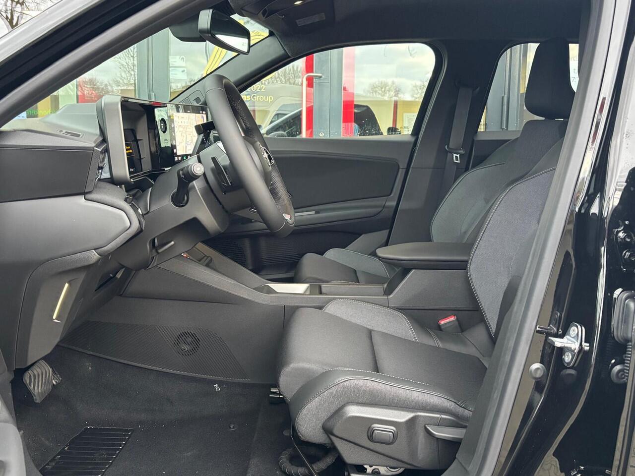 Nissan MICRA ADVANCE 52 kWh | STOELVERWARMING | VERWARMBAAR STUURWIEL | ¤ 1.000,- VOORRAADKORTING |