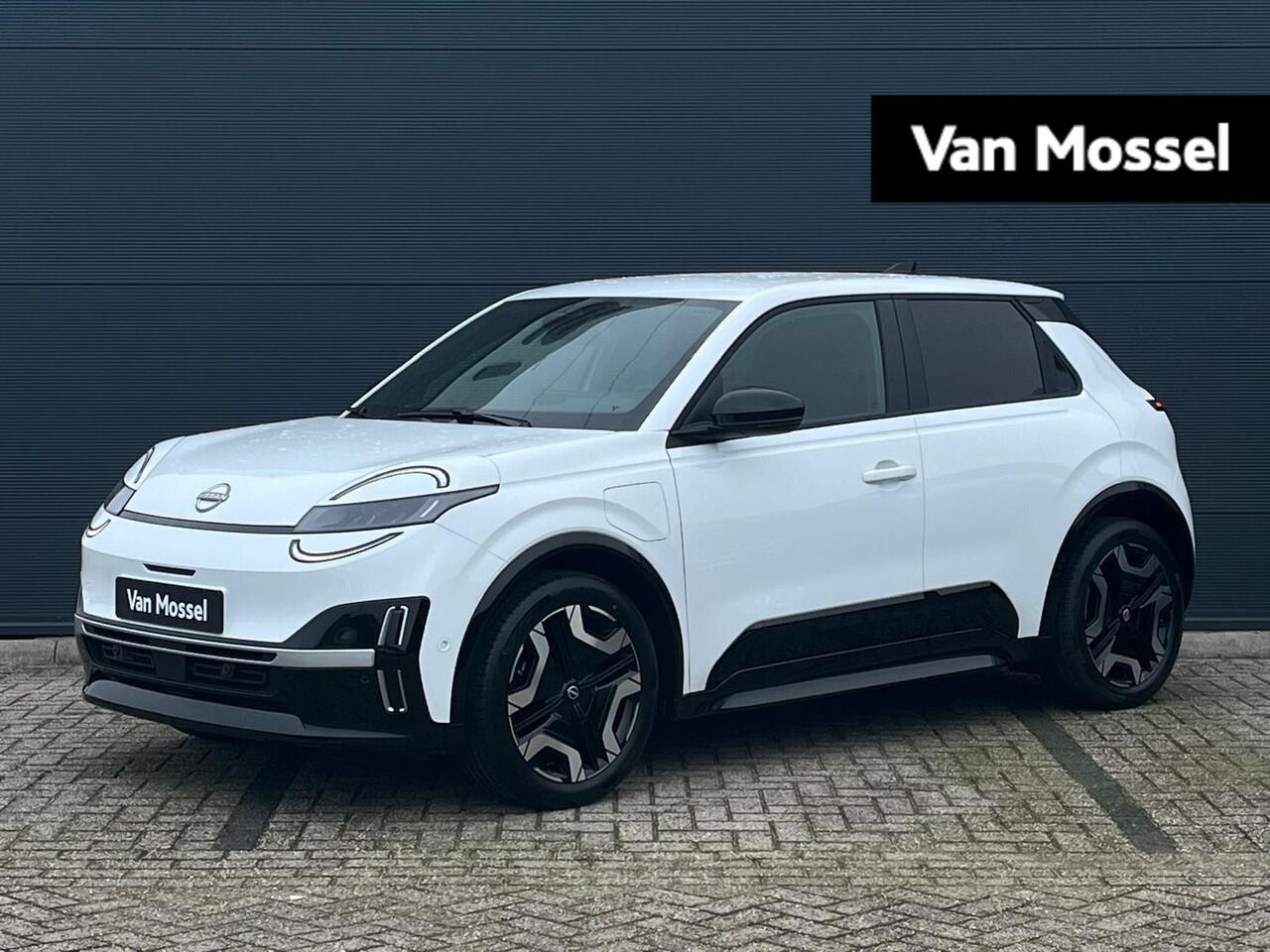 Nissan MICRA ADVANCE 52 kWh 150PK | Rijklaarprijs! | Google Navigatie | Adaptieve Cruise Control | Stoel- en Stuurverwarming | 18'' Inch Velgen | One-Pedal Drive | Achteruitrijcamera | Apple CarPlay & Android Auto | Nieuw uit voorraad leverbaar!