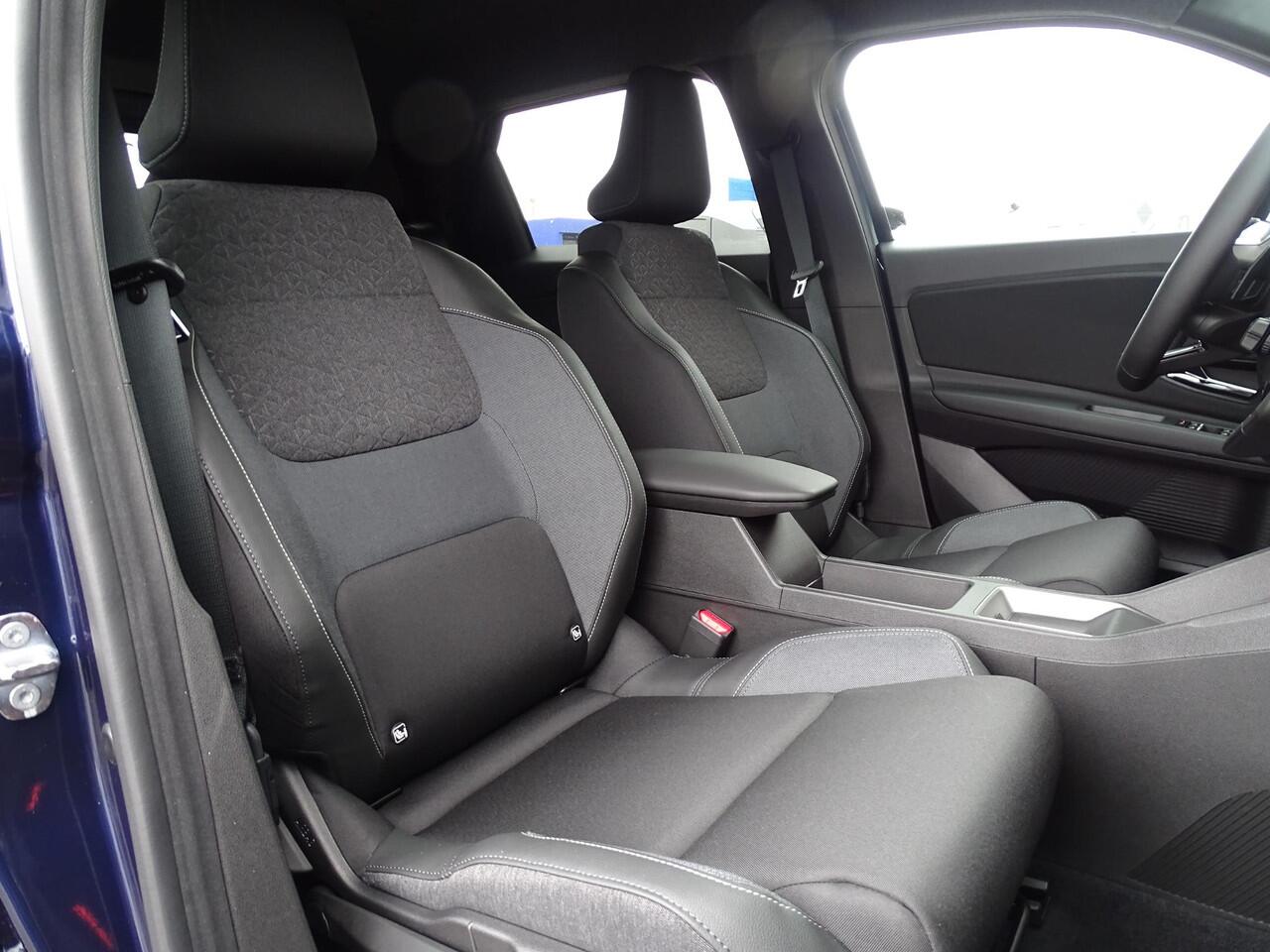 Nissan MICRA ADVANCE 52 kWh Launch Edition APPLE CARPLAY & ANDROID AUTO / METALLIC LAK