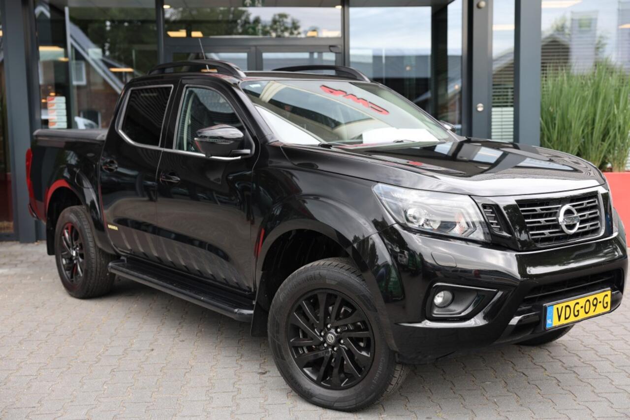 Nissan NAVARA 2.3 DCI DUBBEL CABINE N-GUARD A/T BE TREKKER 5 SITZ 4WD VAN