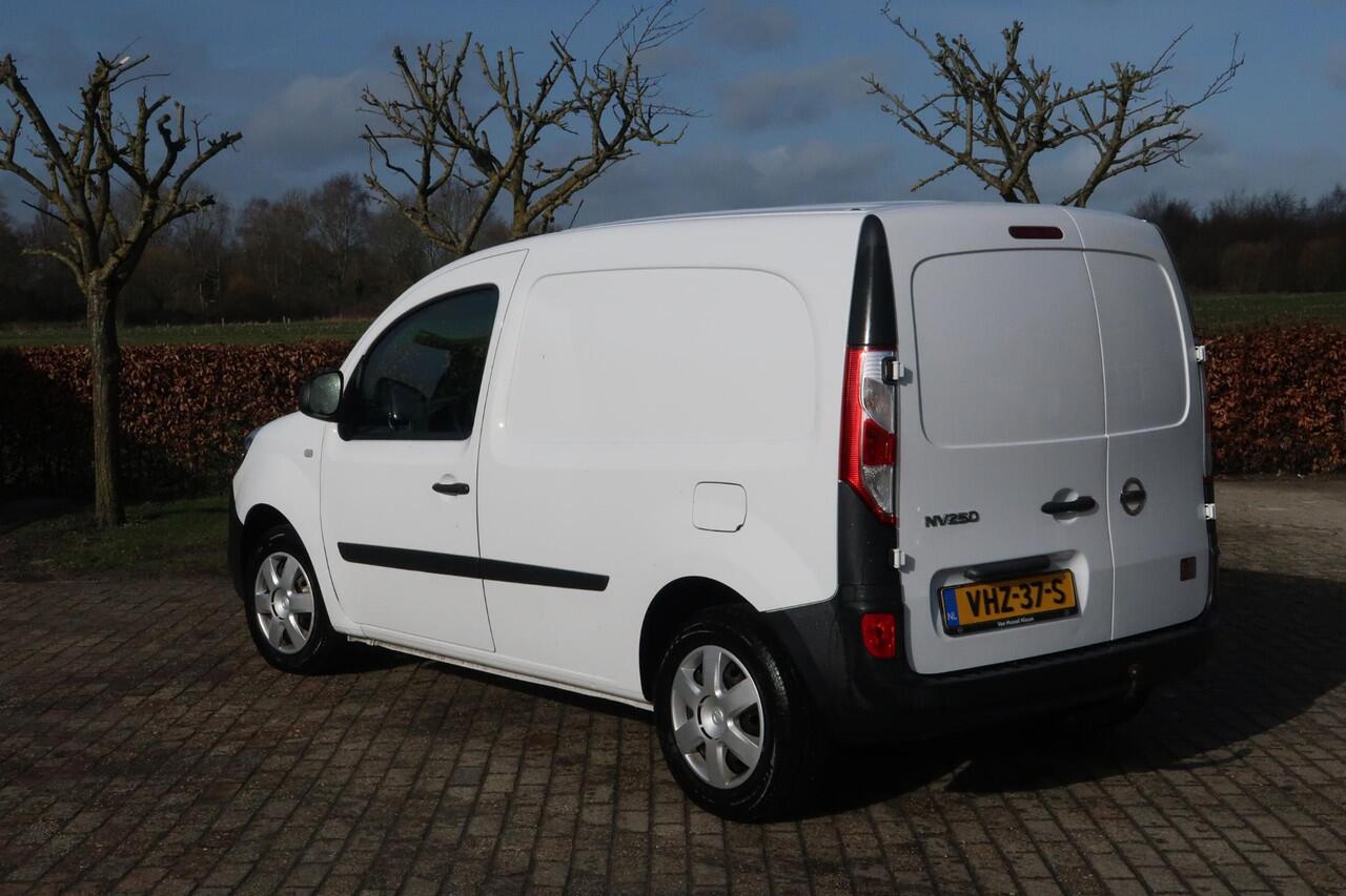 Nissan NV250 1.5 dCi 95 L1H1 Acenta AIRCO CRUISE 3 ZITS TREKHAAK