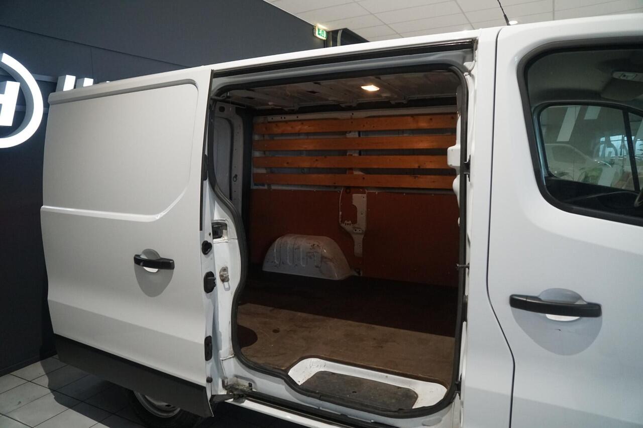 Nissan NV300 1.6 dCi 95 L1H1 Acenta *85.215KM* + EERSTE EIGENAAR / TREKHAAK