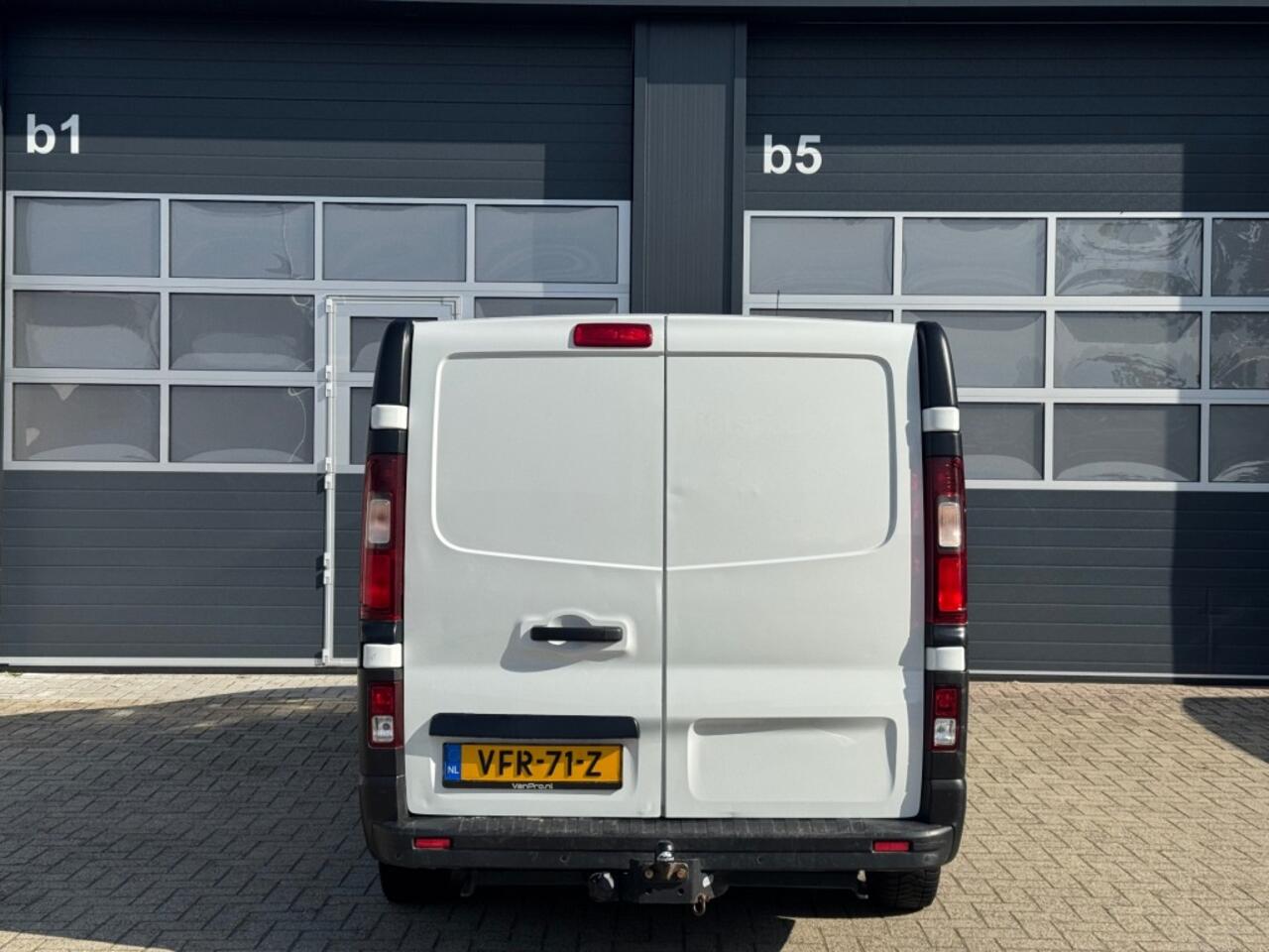 Nissan NV300 1.6 dCi L2H1 WERKPLAATSINRICHTING / Airco / Cruise / Trekhaak