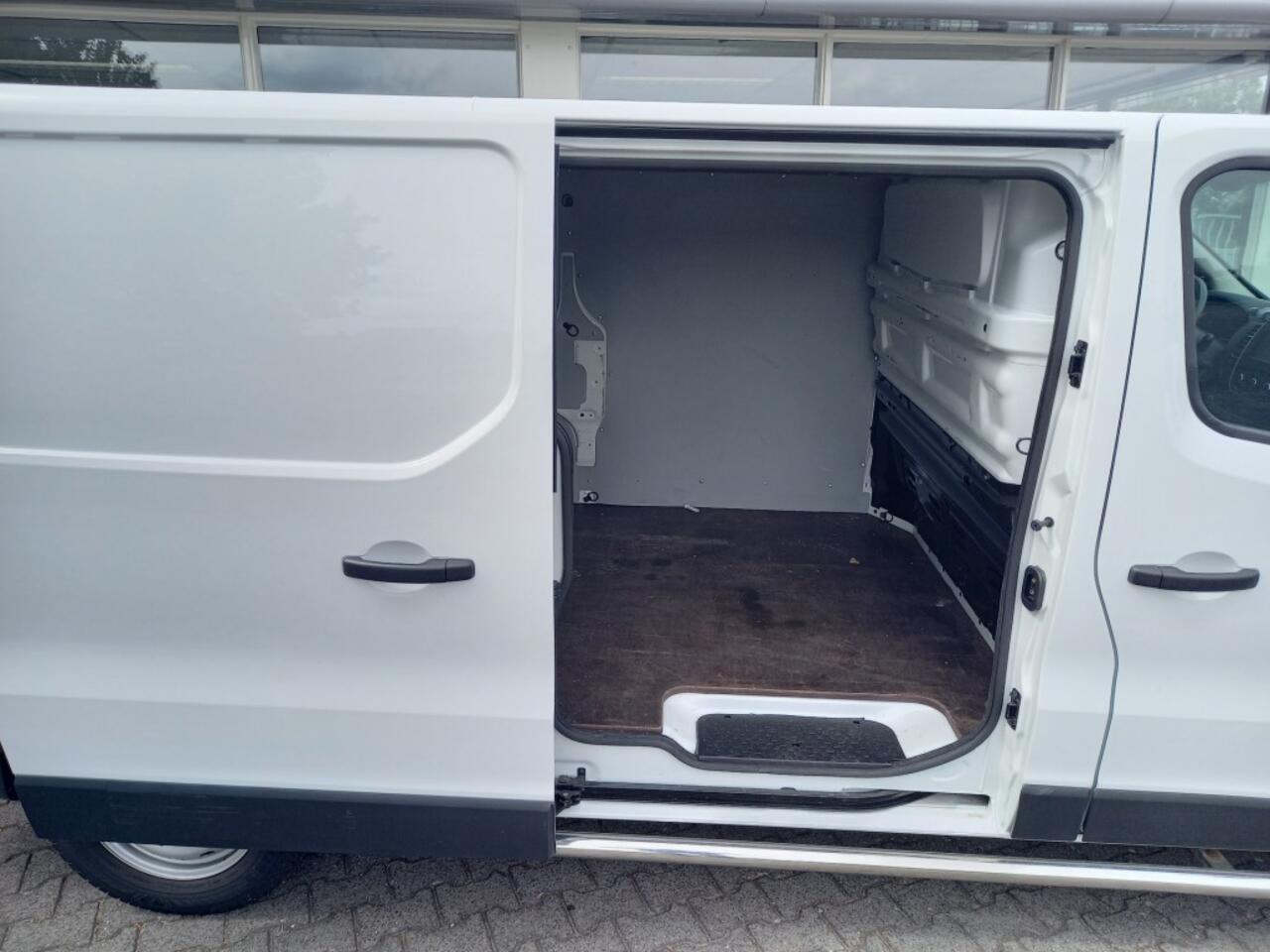 Nissan NV300 2.0 DCI L2H1 ACENTA