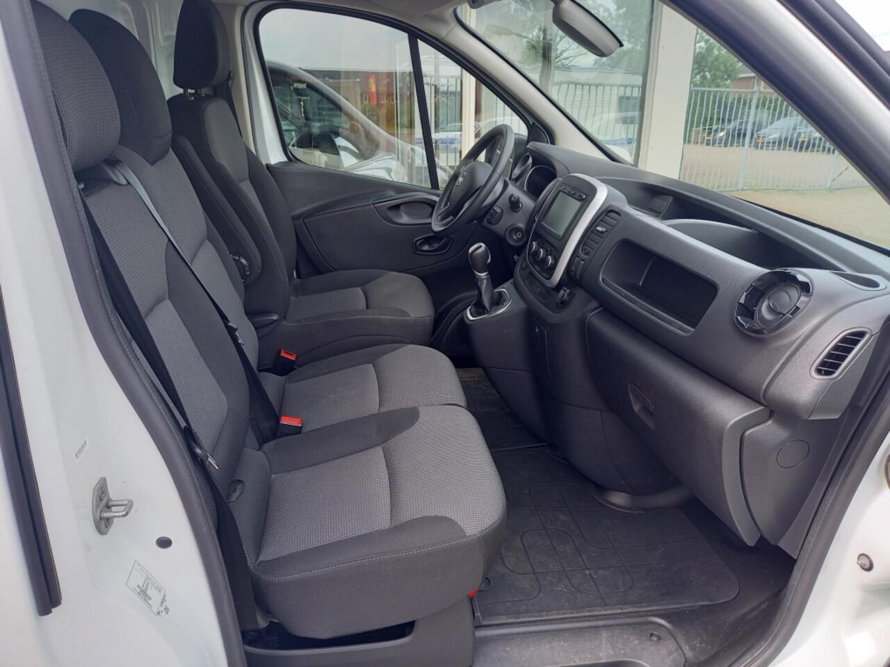 Nissan NV300 2.0 DCI L2H1 ACENTA