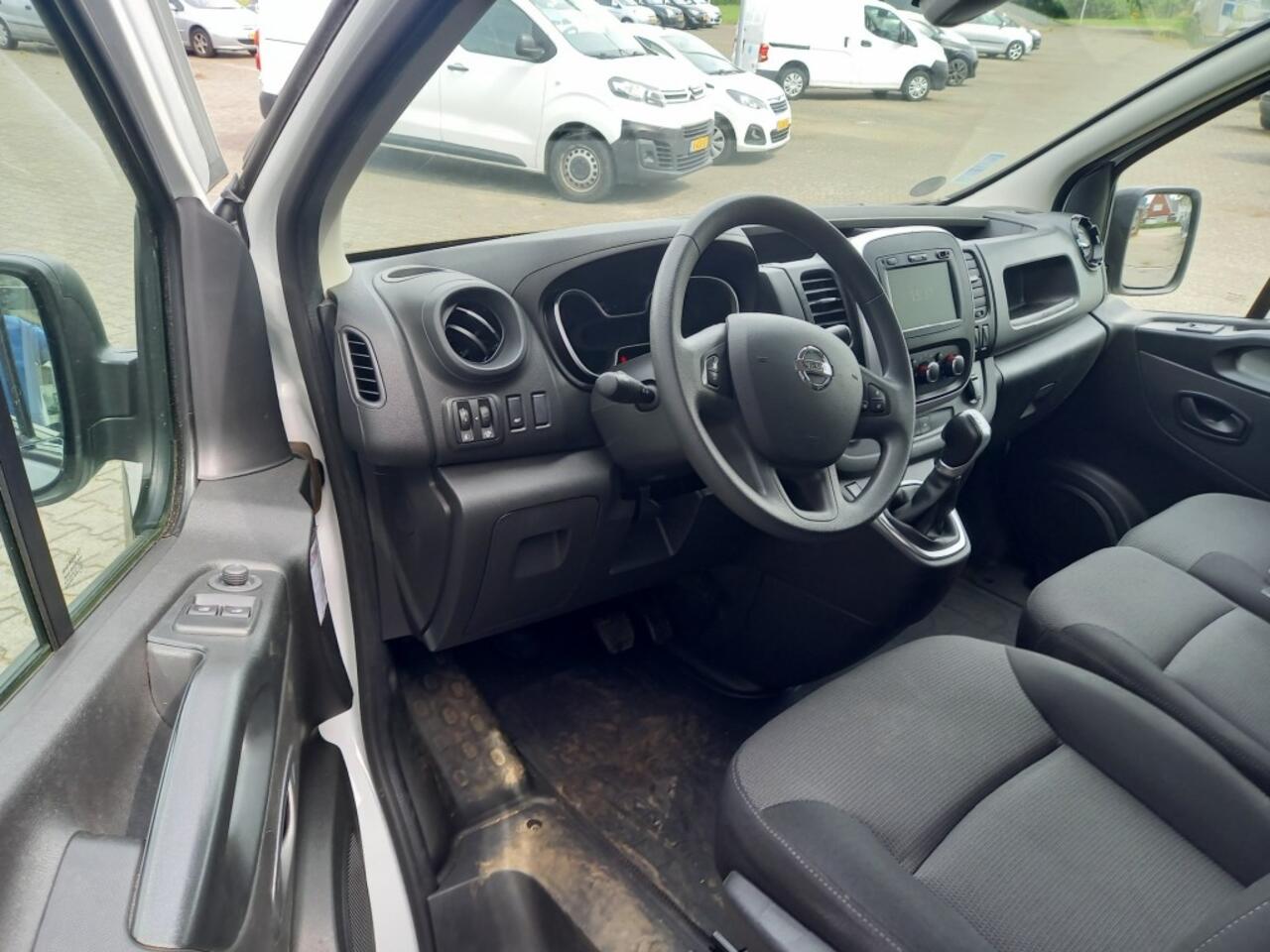 Nissan NV300 2.0 DCI L2H1 ACENTA