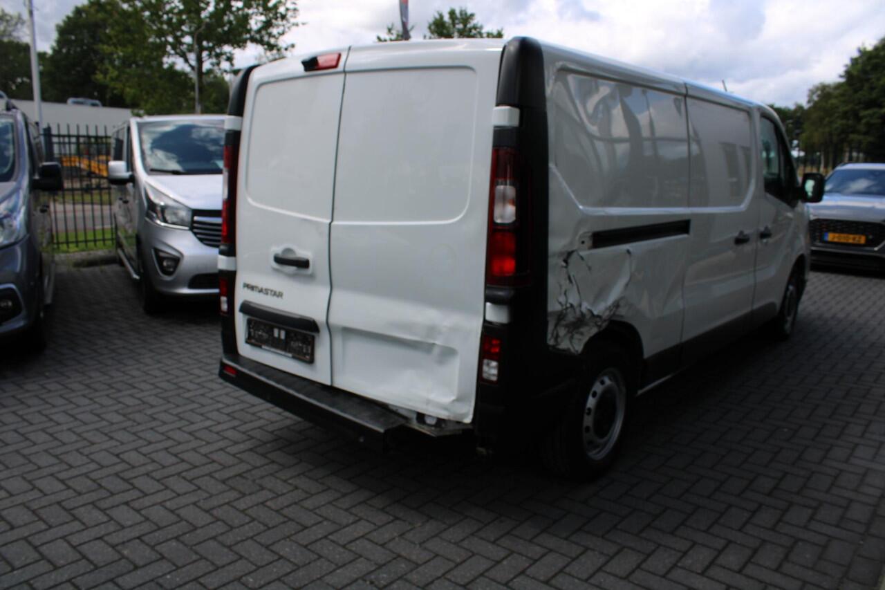 Nissan PRIMASTAR 2.0 dCi L2H1 N-Connecta airco navi cruise 3 zits trafic vivaro