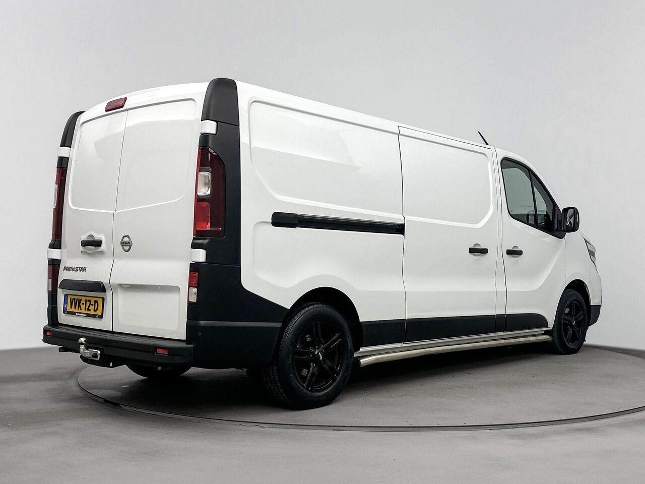 Nissan PRIMASTAR 2.0 dCi L2H1 Acenta | Trekhaak | Betimmering laadruimte | Sidebars | Lichtmetalen velgen