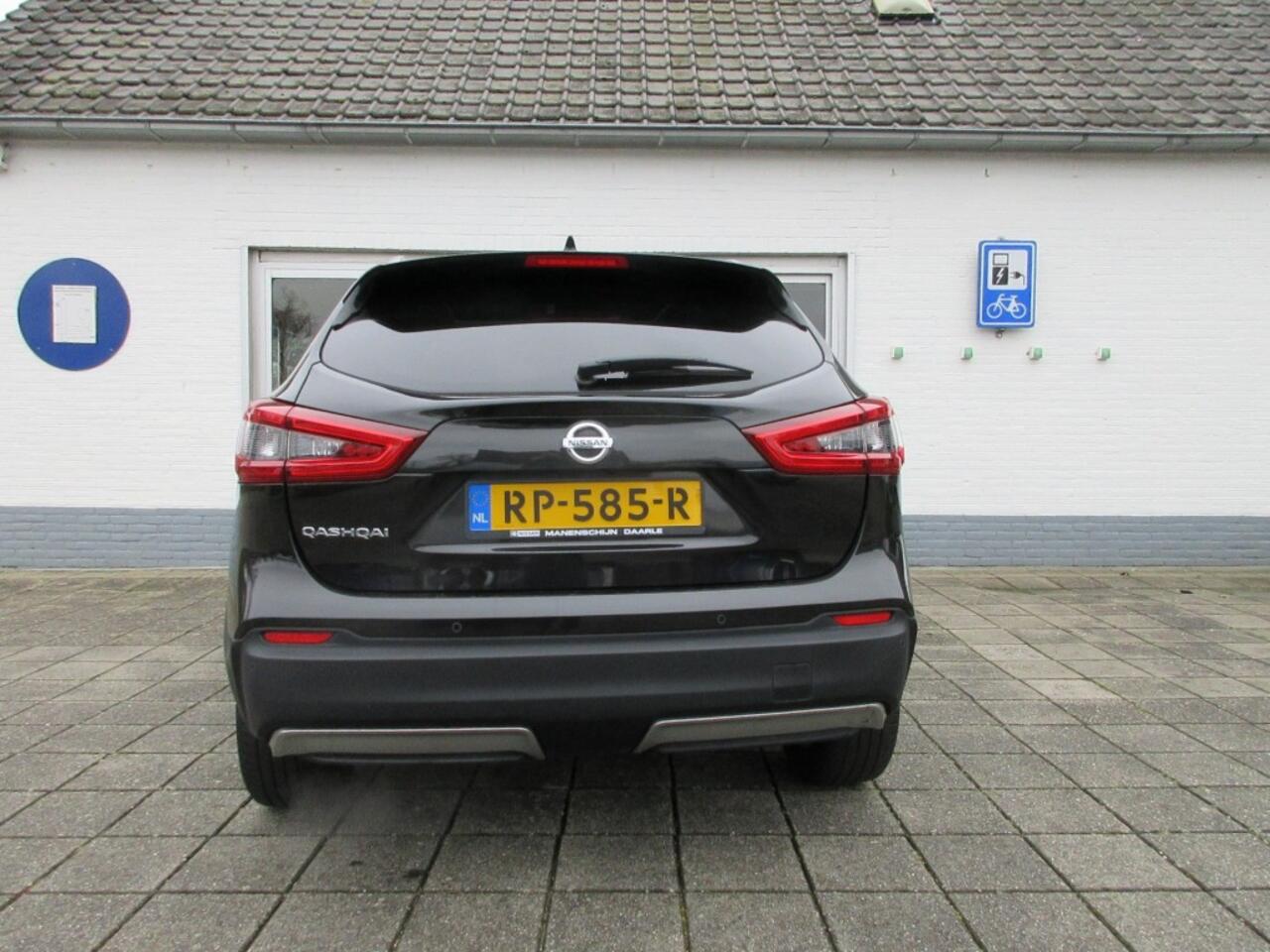 Nissan QASHQAI 1.6 163PK N-Connecta Design Pack