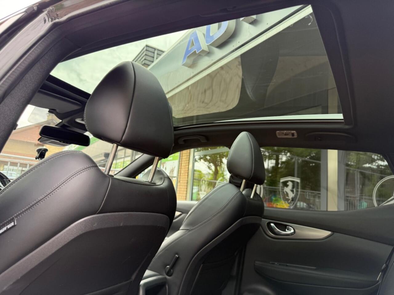 Nissan QASHQAI 1.2 TEKNA + Automaat Panoramadak Leder VOL