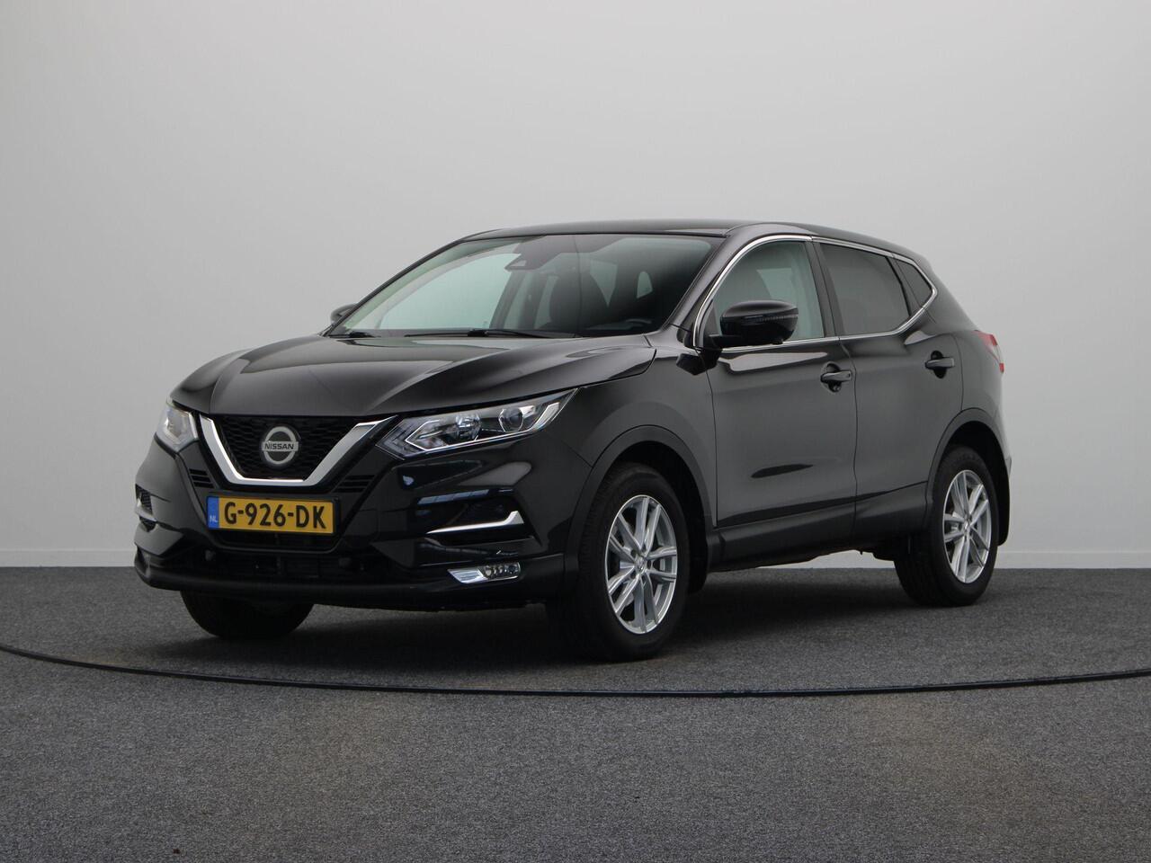 Nissan QASHQAI 115pk N-Connecta | Trekhaak | Stoelverwarming | Navigatie | 360 Rondom camera | Climate control |