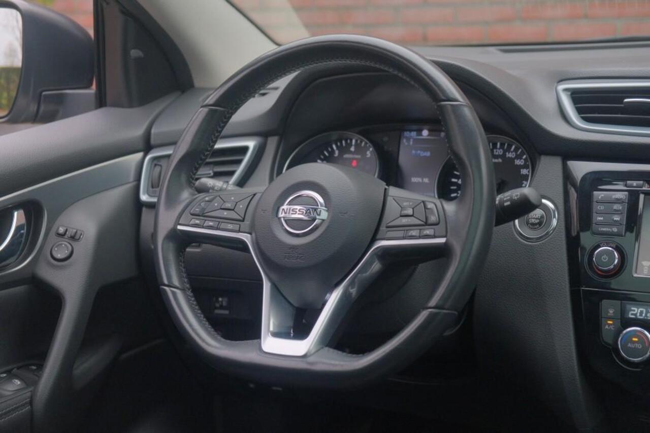 Nissan QASHQAI 1.2 DIG-T 116pk N-Connecta | Navi | Climate | Cruise | Keyless | Panoramadak | 360° Camera | Trekhaak