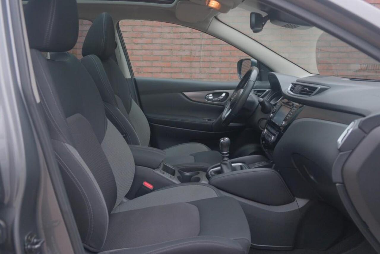 Nissan QASHQAI 1.2 DIG-T 116pk N-Connecta | Navi | Climate | Cruise | Keyless | Panoramadak | 360° Camera | Trekhaak