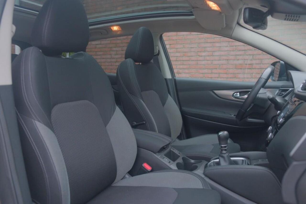 Nissan QASHQAI 1.2 DIG-T 116pk N-Connecta | Navi | Climate | Cruise | Keyless | Panoramadak | 360° Camera | Trekhaak