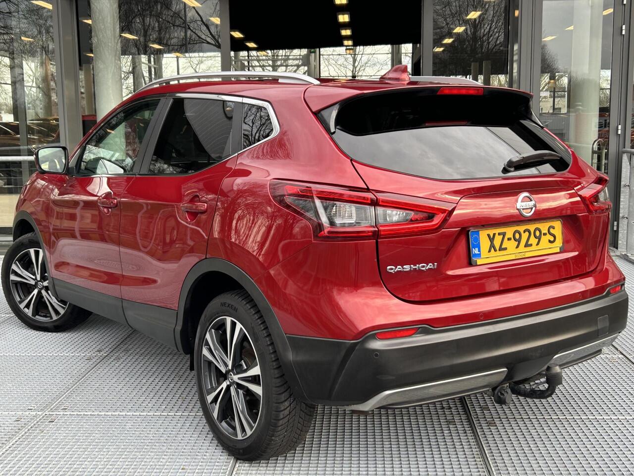 Nissan QASHQAI 1.3 DIG-T N-Connecta | Trekhaak | Panoramadak | 360° Camera