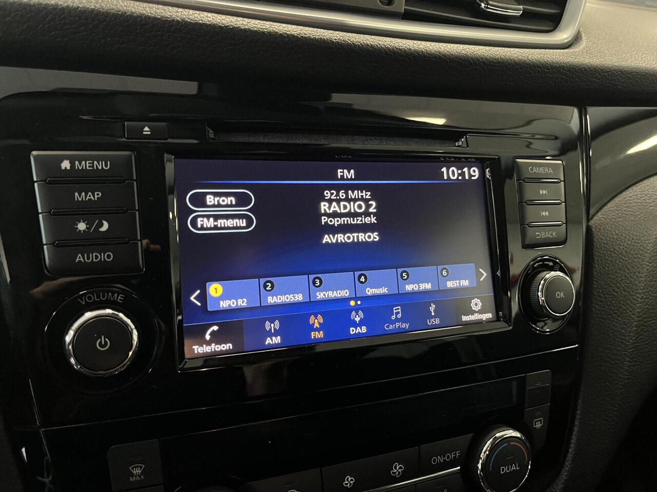 Nissan QASHQAI 1.3 DIG-T Business Edition Automaat, Cruise Control, Stoelverwarming, Achteruitrij Camera, Navigatie