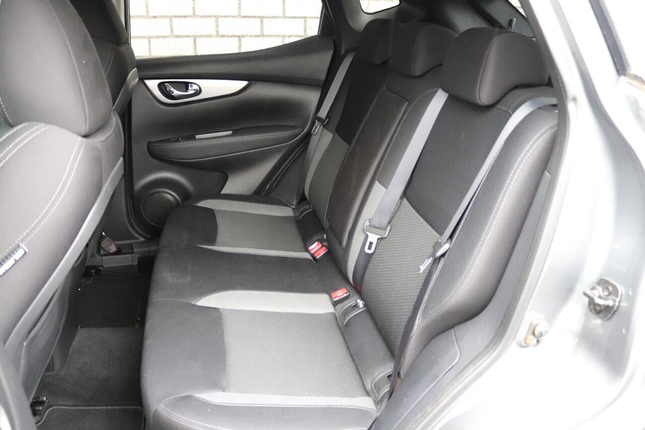 Nissan QASHQAI 1.3 DIG-T 140 N-Connecta | 360° camera | Panoramadak