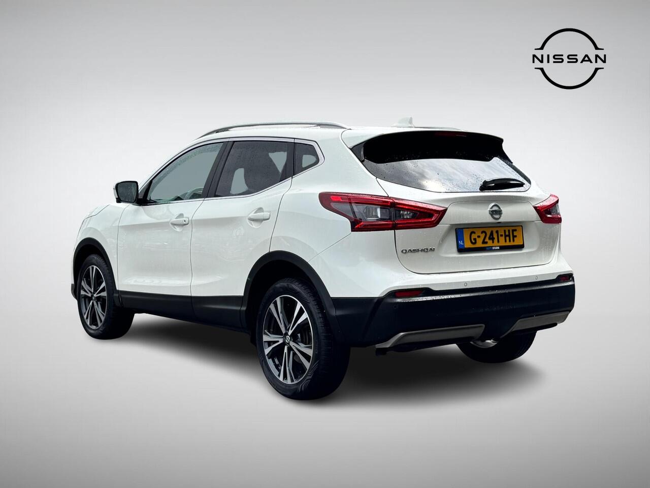 Nissan QASHQAI 1.3 DIG-T N-Connecta Design Pack | Panoramadak | Apple Carplay/Android Auto | 360° Camera | Keyless Entry | Navigatie | DAB | Rijklaarprijs!