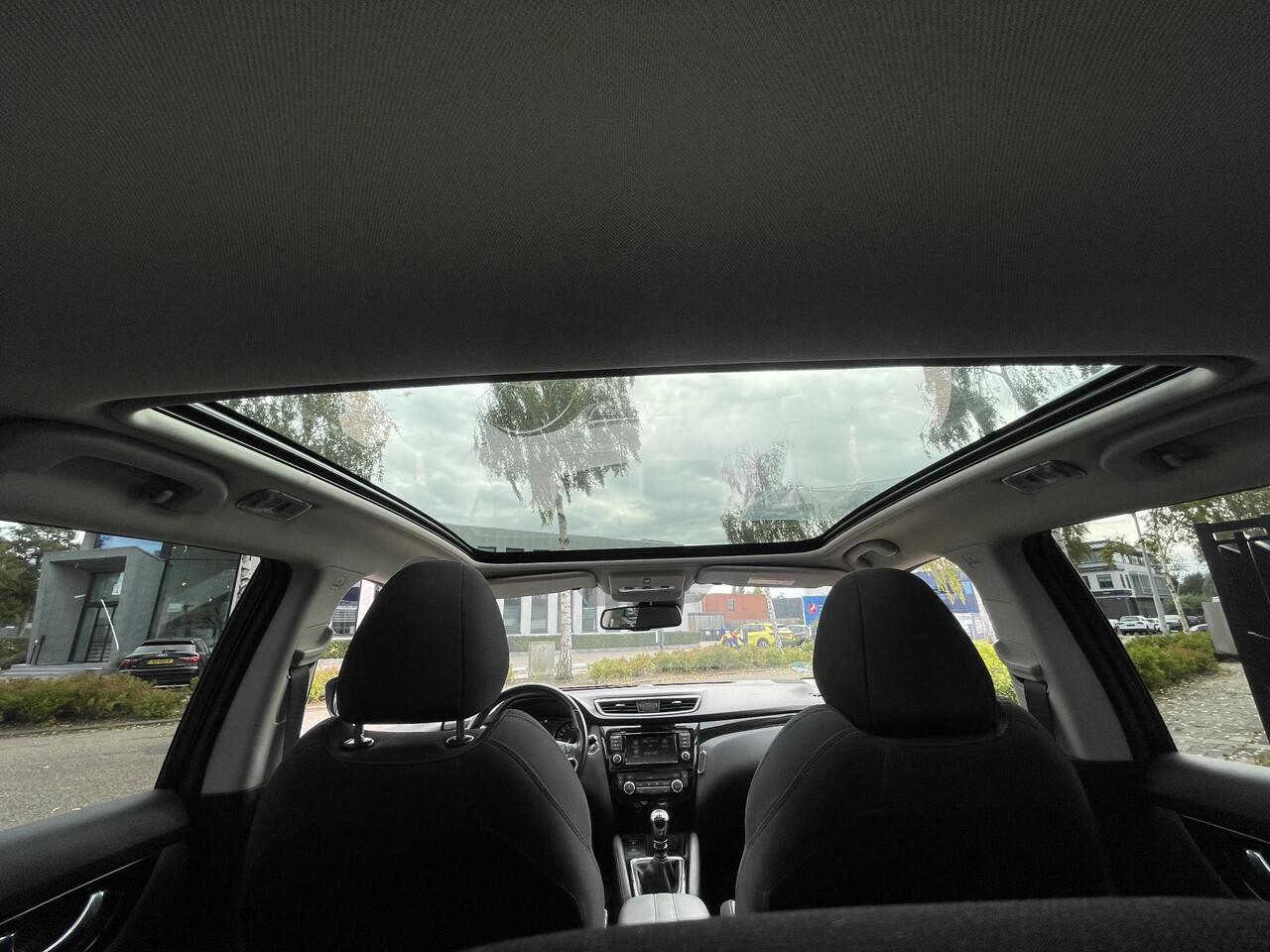 Nissan QASHQAI 1.3 DIG-T N-Connecta Design Pack, Trekhaak!