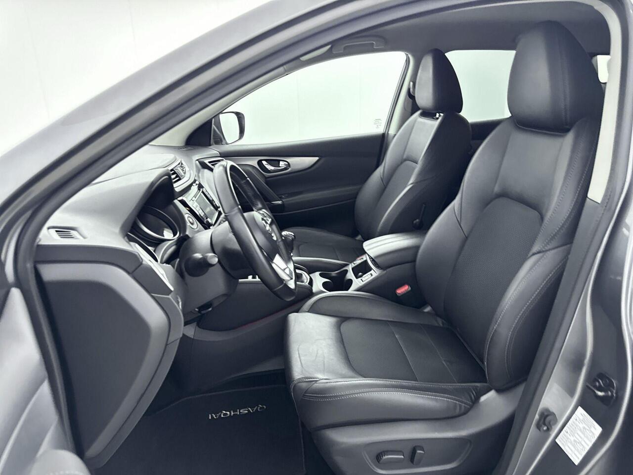 Nissan QASHQAI 1.3 DIG-T N-Connecta 140PK | Navigatie | 360 Camera | Stoelverwarming | Climate Control | Half-Leder | Cruise Control