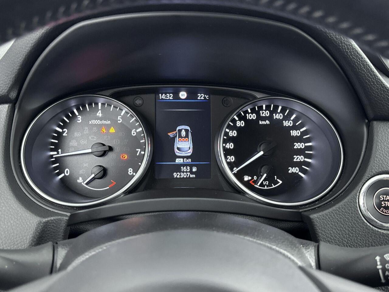 Nissan QASHQAI 1.3 DIG-T N-Connecta 140PK | Navigatie | 360 Camera | Stoelverwarming | Climate Control | Half-Leder | Cruise Control