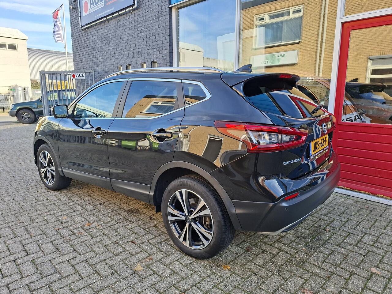 Nissan QASHQAI 1.3 DIG-T N-Connecta Automaat Panoramadak 360 Camera Navigatie RIJKLAAR