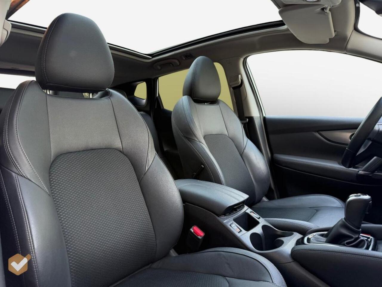 Nissan QASHQAI 1.3 DIG-T Tekna Automaat *Geen Afl. kosten*