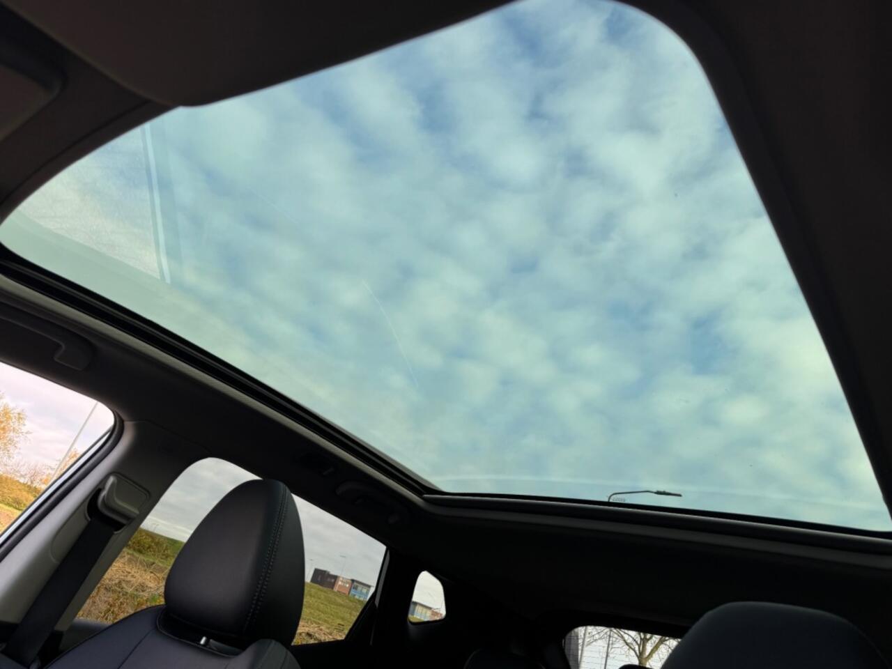 Nissan QASHQAI 1.3 DIG-T AUT. TEKNA 160PK HALF-LEER PANO-DAK 360-CAMERA NAVI AIRCO LMV PDC