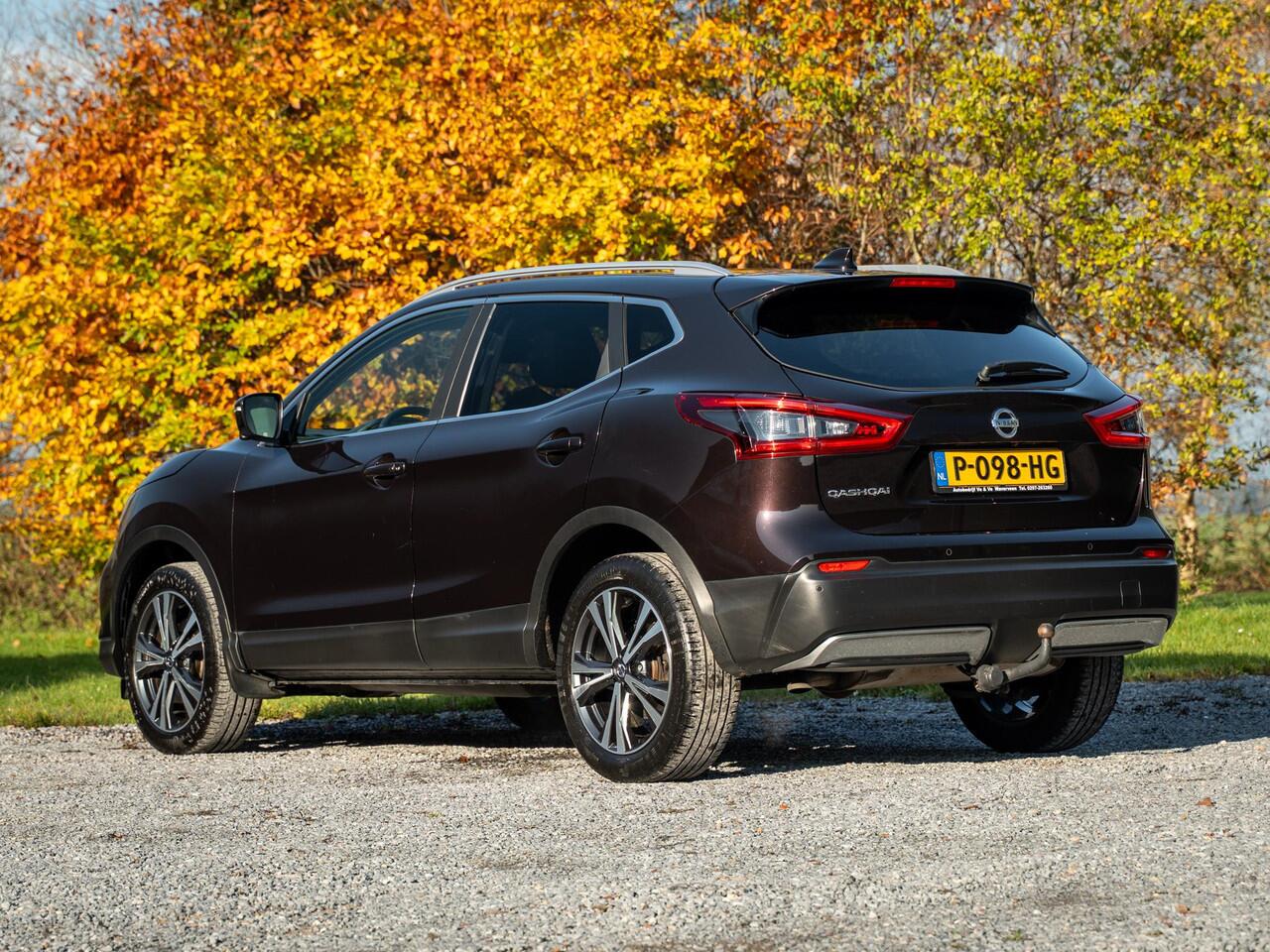 Nissan QASHQAI 1.3 DIG-T N-Connecta // trekhaak // panorama dak