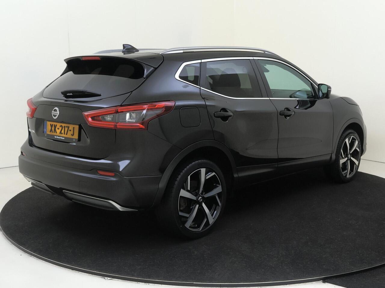 Nissan QASHQAI 1.2 Tekna Panoramadak | Half leder | Navigatie