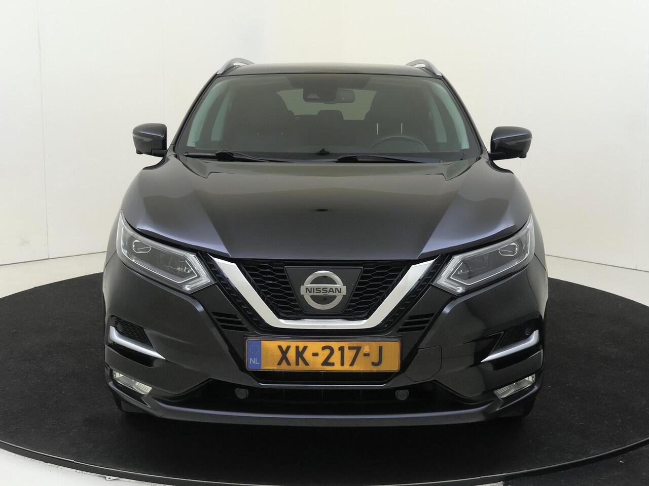 Nissan QASHQAI 1.2 Tekna Panoramadak | Half leder | Navigatie