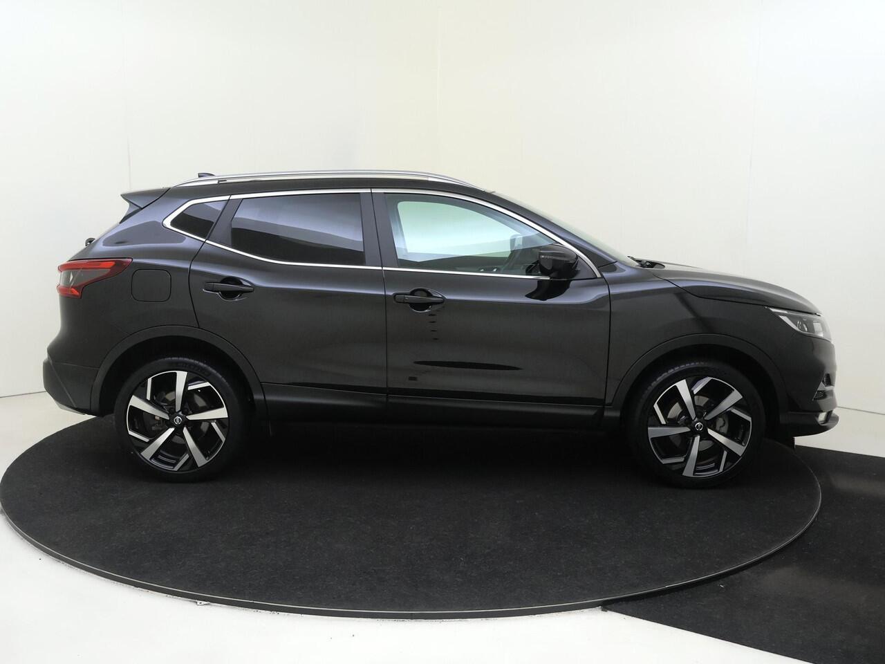 Nissan QASHQAI 1.2 Tekna Panoramadak | Half leder | Navigatie