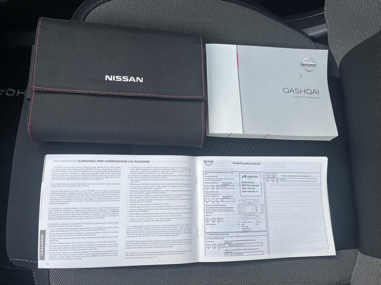 Nissan QASHQAI 1.3 DIG-T N-Connecta / Dealeronderhouden / Trekhaak (1500kg) / Panoramadak / Stoelverwarming / Rondzichtcamera / Adaptieve Cruise Control / Voorruitverwarming / Navigatie / Apple Carplay & Android Auto / Climate Control /