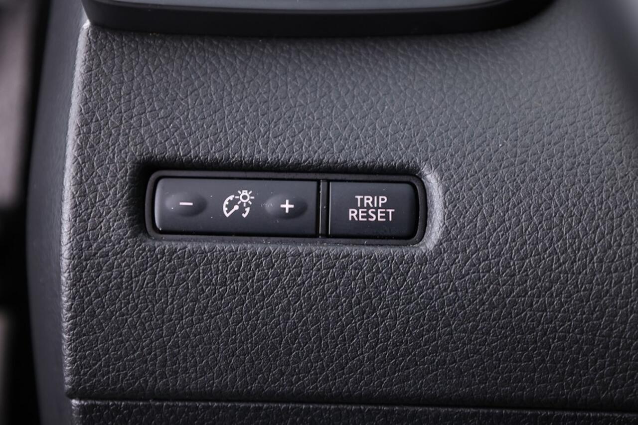 Nissan QASHQAI 1.3 DIG-T Tekna | Full LED | Half LEDER | Trekhaak